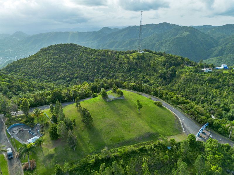 Bo Cercadillo Carr 715 Solar 1 Urb Vistas Del Cari Cayey 00736 PR