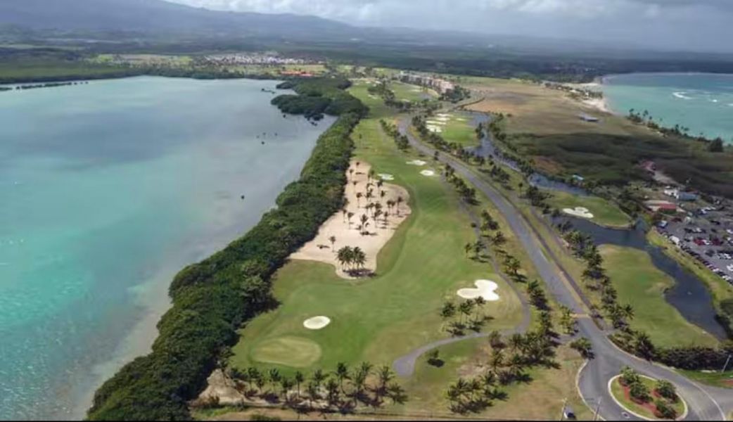 412 Coco Beach Boulevard Apt A 302 Rio Grande 00745 PR