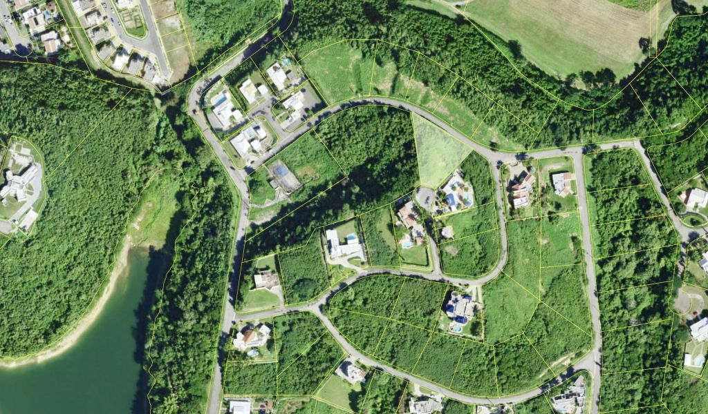 Urb 4ta Extension El Monte Calle 2 Solar B-78 Ponce 00780 PR