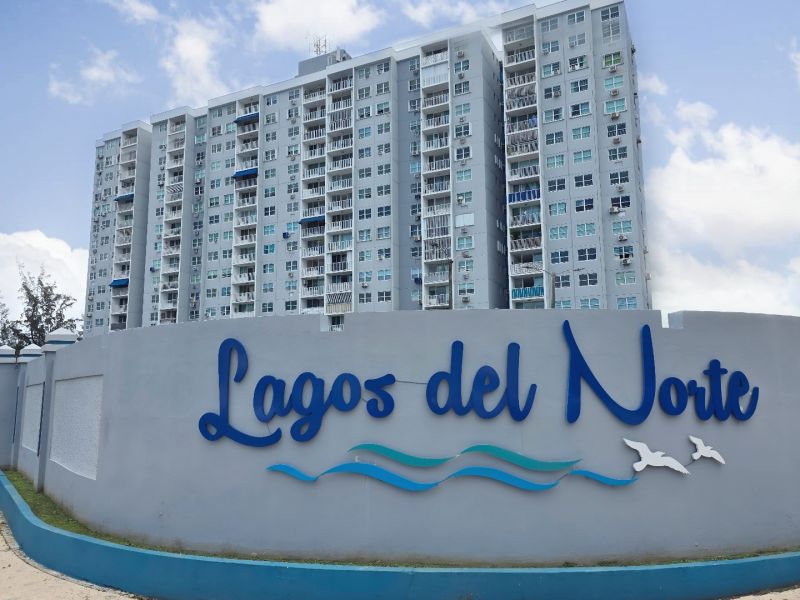 Cond Lagos Del Norte Apt 808 Toa Baja 00949 PR