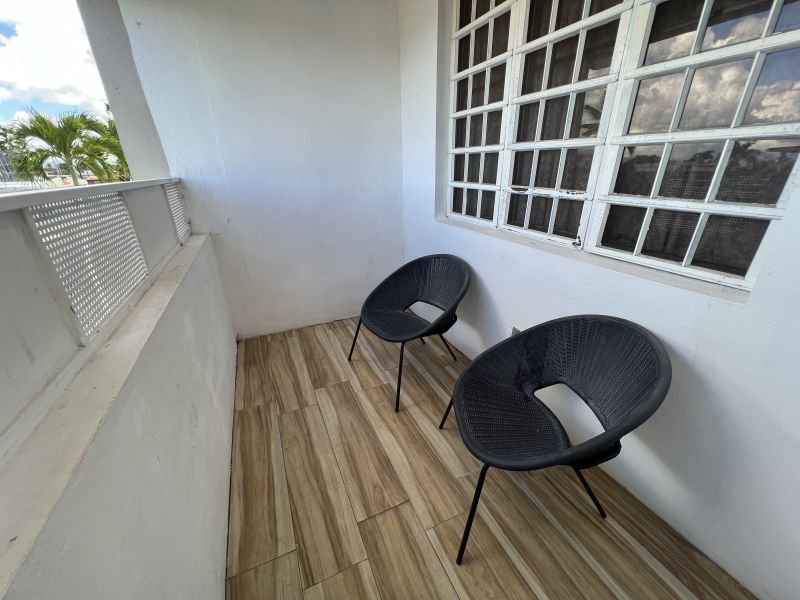 G14 Calle 15 Urb Jardines De Country Club Carolina 00983 PR