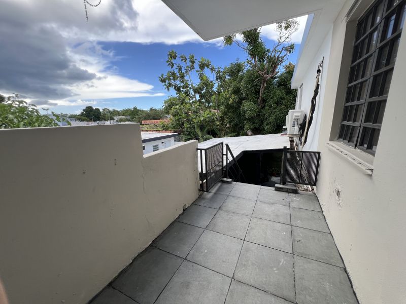 G14 Calle 15 Urb Jardines De Country Club Carolina 00983 PR