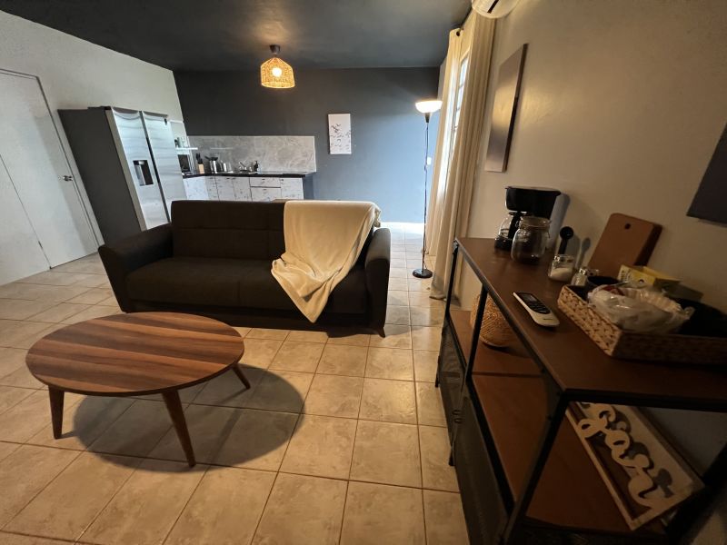 G14 Calle 15 Urb Jardines De Country Club Carolina 00983 PR