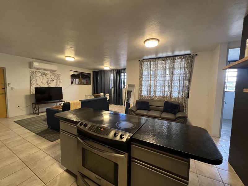 G14 Calle 15 Urb Jardines De Country Club Carolina 00983 PR