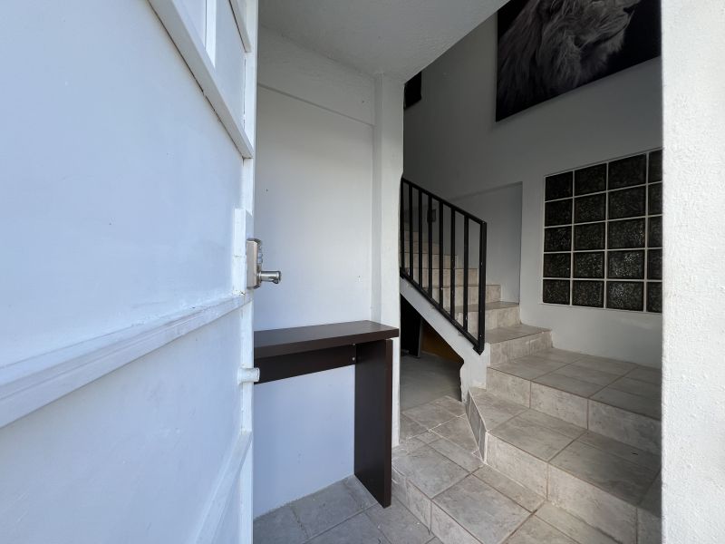 G14 Calle 15 Urb Jardines De Country Club Carolina 00983 PR