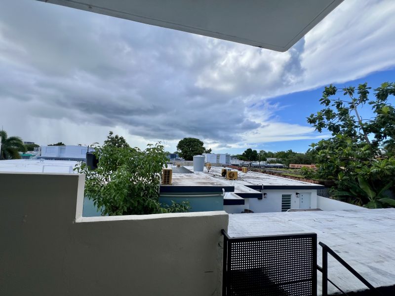 G14 Calle 15 Urb Jardines De Country Club Carolina 00983 PR