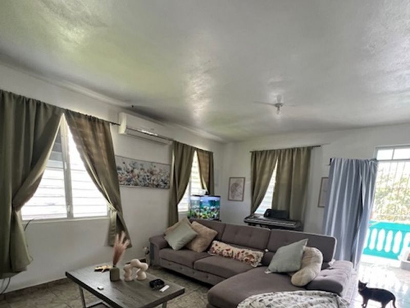 369 11 Calle Comunidad Caracoles Penuelas 00624 PR