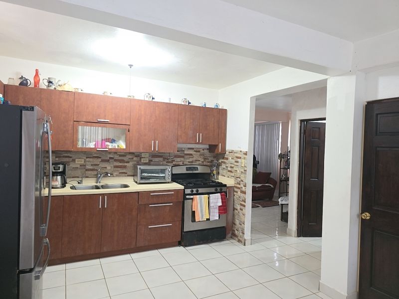 Carr 829 Bo Ortiz Sector Los Rodriguez Toa Alta 00953 PR