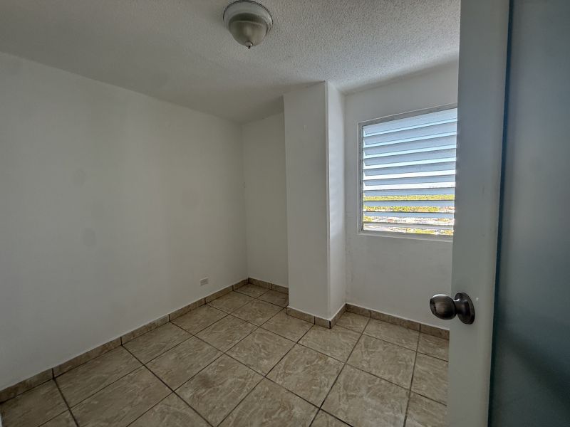 Cond Borinquen Towers 1 Apt 1001 San Juan 00920 PR