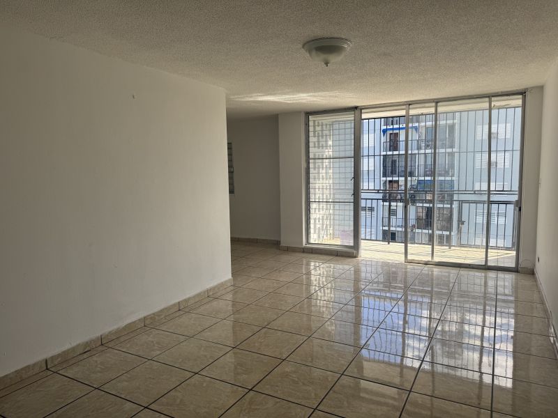 Cond Borinquen Towers 1 Apt 1001 San Juan 00920 PR
