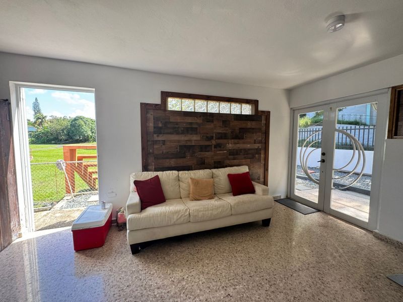 Bo Tanama Sector Los Caños Carr 651 Km 9.6 Arecibo 00612 PR