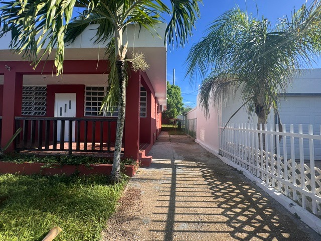 C15 Blq U16 Urb San Demetrio Apt 2 Vega Baja 00694 PR