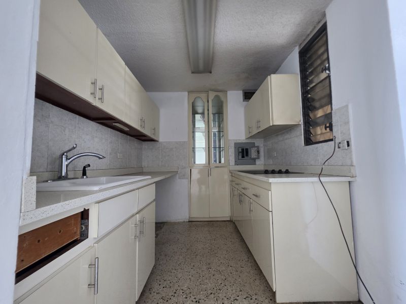 Cond Park Lane Calle Santiago Iglesias 65, San Juan - 3