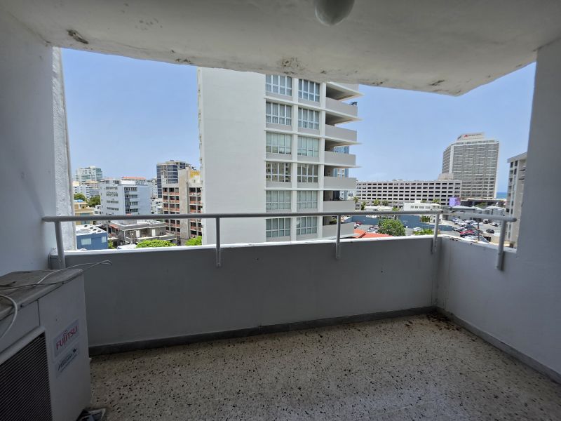 Cond Park Lane Calle Santiago Iglesias 65, San Juan - 9