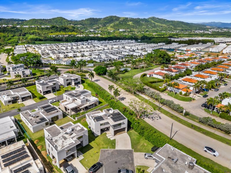 Urb River Terrace 109 Calle Danubio, Gurabo - 38