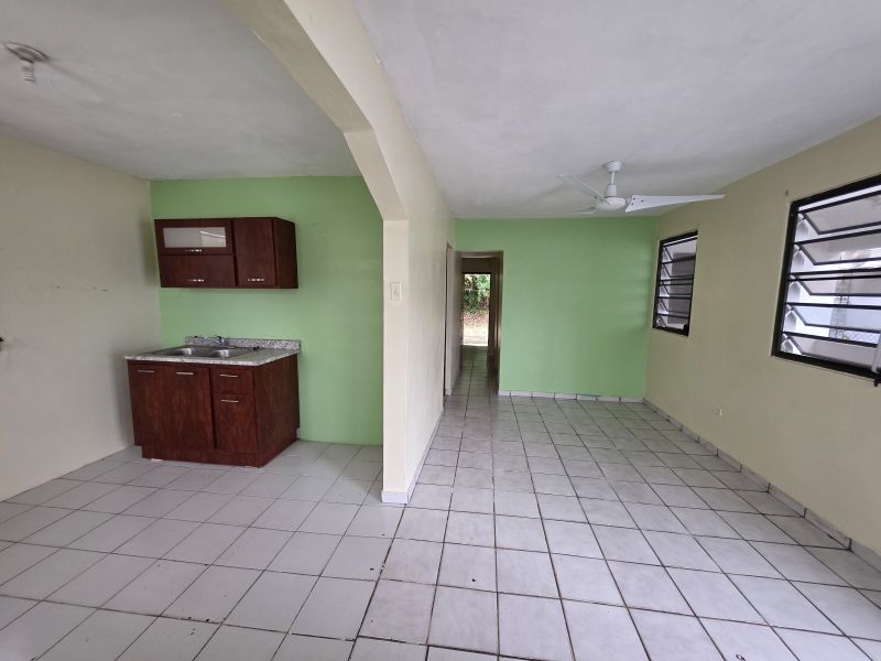 Bo Sabana Seca Sec Villa Marisol Solar 722 Toa Baja 00949 PR