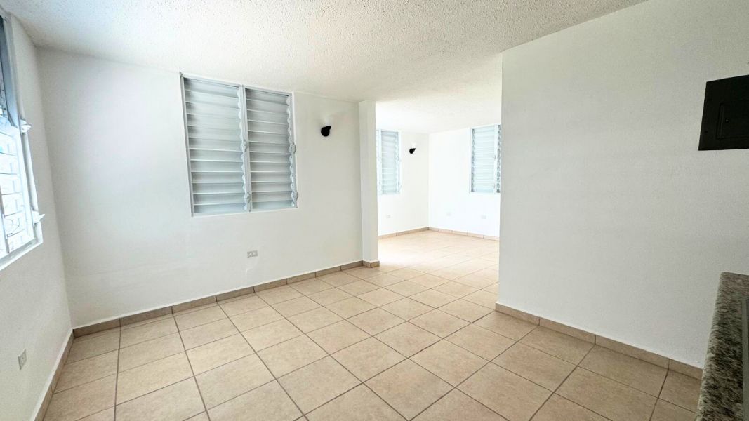 F-8 Urb Estancias De Padro Hermoso Ceiba 00735 PR