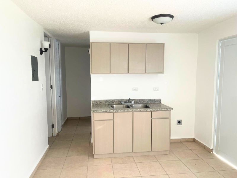 F-8 Urb Estancias De Padro Hermoso Ceiba 00735 PR