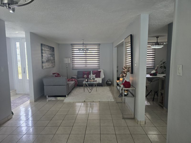 Calle 1 A15 Urb Alturas De Sans Souci Bayamon 00957 PR