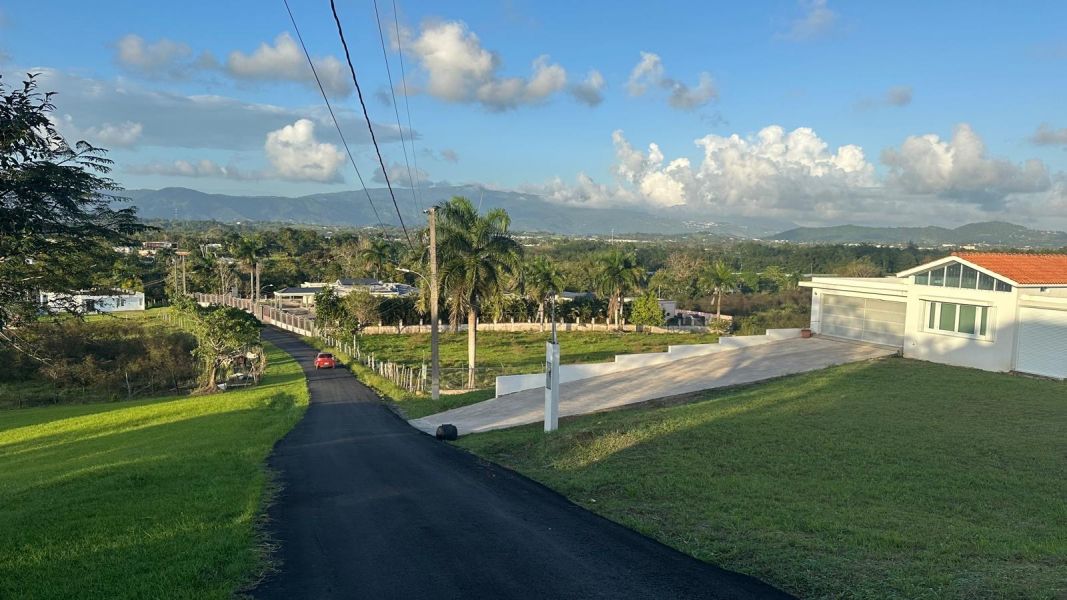 Sr 183 Km 19.6 Int. Lot 10 Montones Ward Las Piedras 00771 PR
