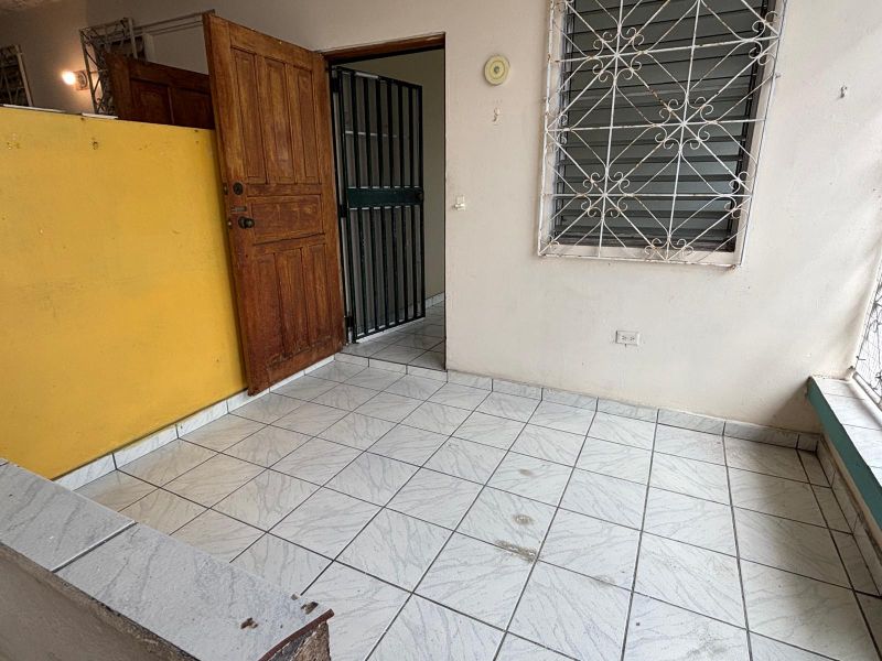 Calle 10 Blq 14 #7 Santa Rosa Bayamon 00959 PR