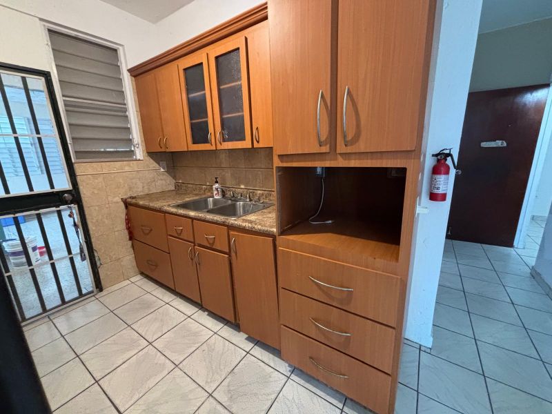 Calle 10 Blq 14 #7 Santa Rosa Bayamon 00959 PR