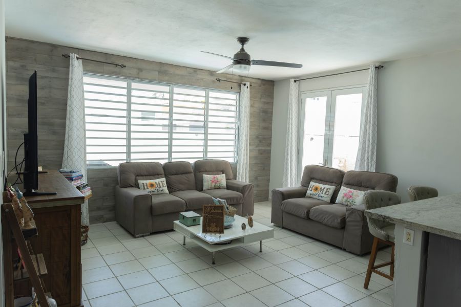 Urb Grand Palm 1 D3 Calle Real Palm Drive Vega Alta 00692 PR