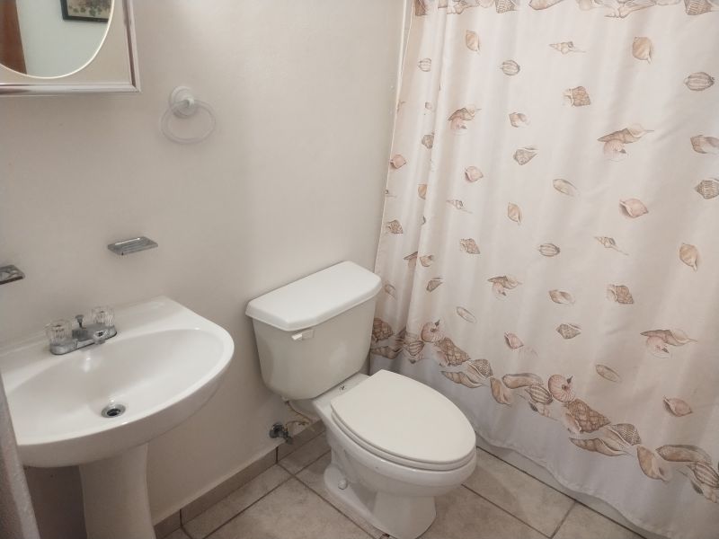 Solar 9 Urb Vega Costera Bo Puerto Nuevo Vega Baja 00693 PR