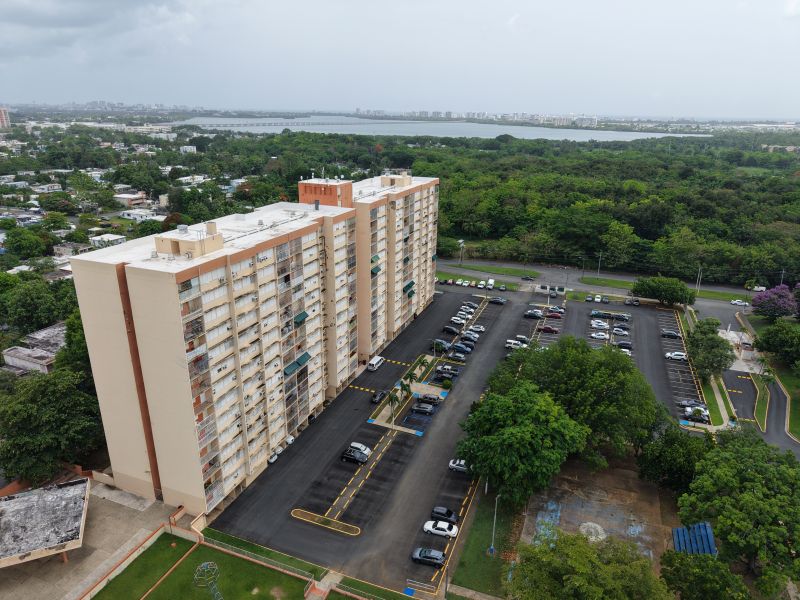Cond. Torres de Cervantes, San Juan — foto 2