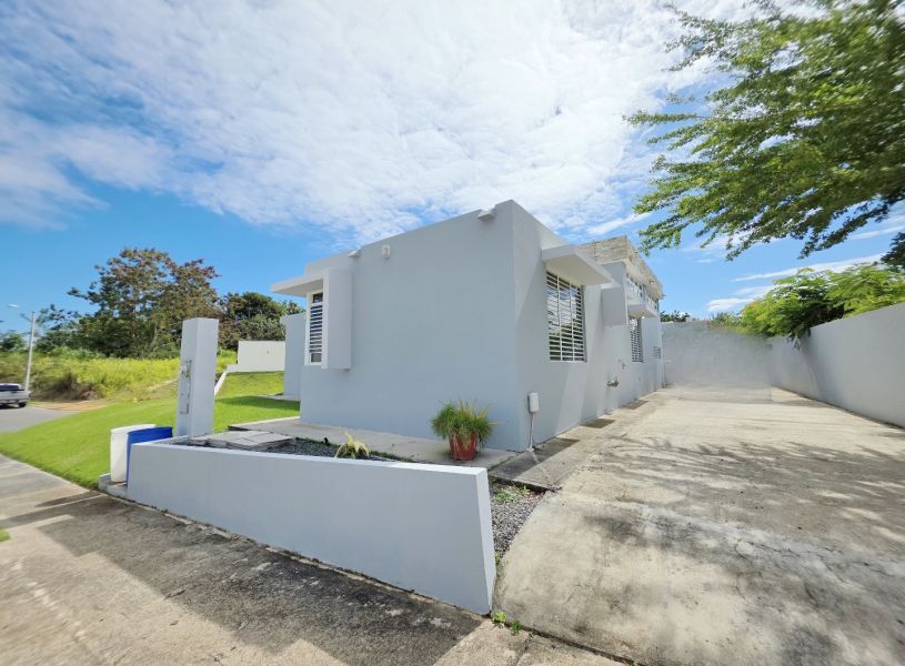 Urb Vistas Del Sol #26 Carr 100 Km 2.1 Int Plan Bo Cabo Rojo 00603 PR