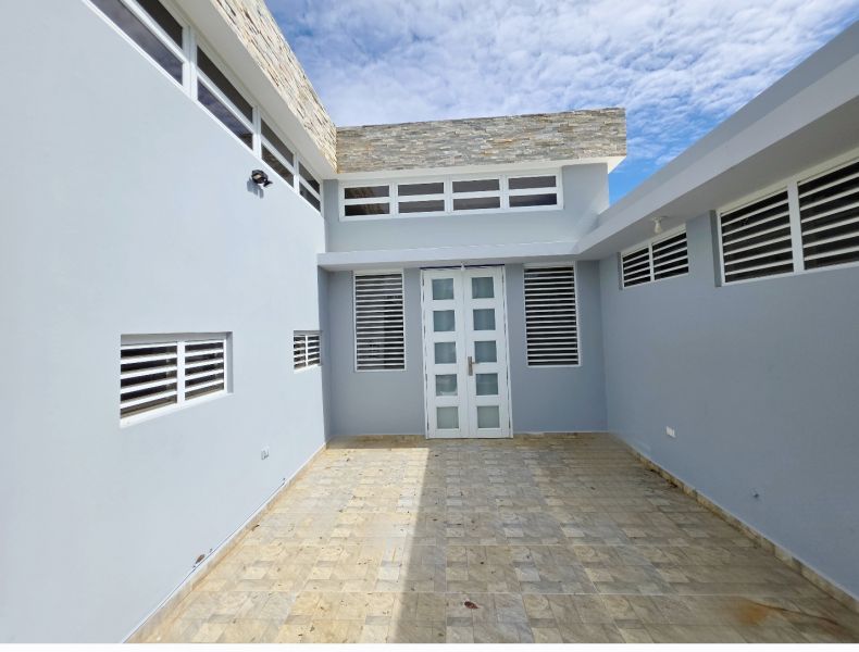 Urb Vistas Del Sol #26 Carr 100 Km 2.1 Int Plan Bo Cabo Rojo 00603 PR