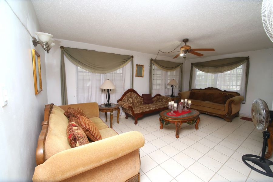 Urb Colinas De Hatillo 2 Calle Opal I-17 Hatillo 00659 PR