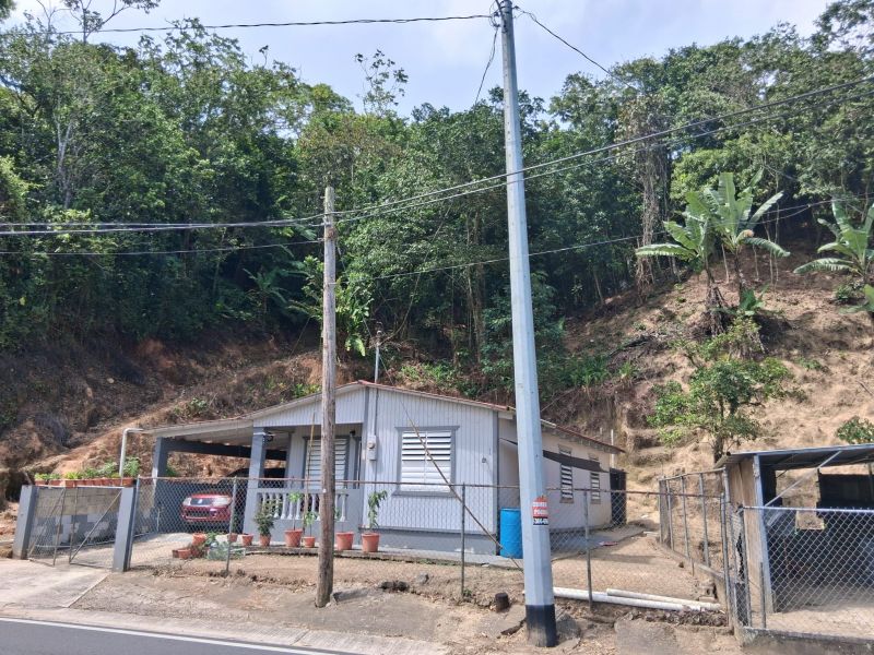 Bo Juan Gonzalez Carr 123 Adjuntas A Utuado Carr 1, Adjuntas - 5