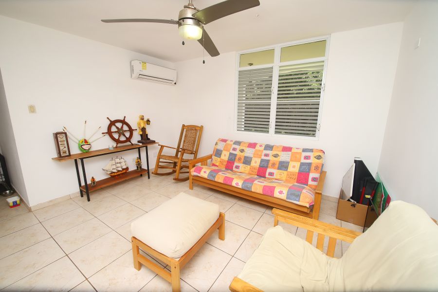 Bo Puerto Nuevo Carr 686 Vega Baja 00693 PR