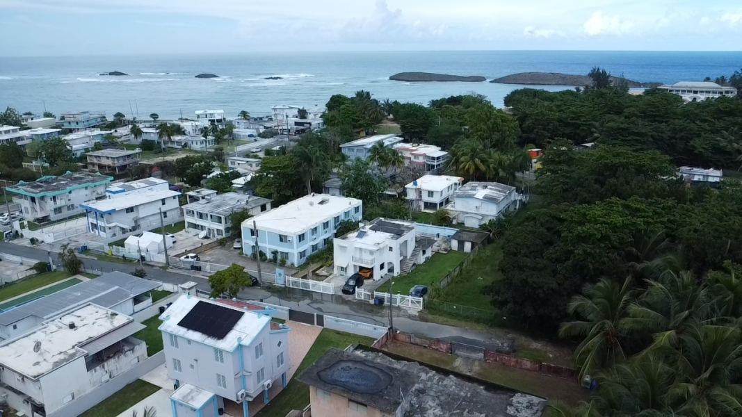 Bo Puerto Nuevo Carr 686 Vega Baja 00693 PR