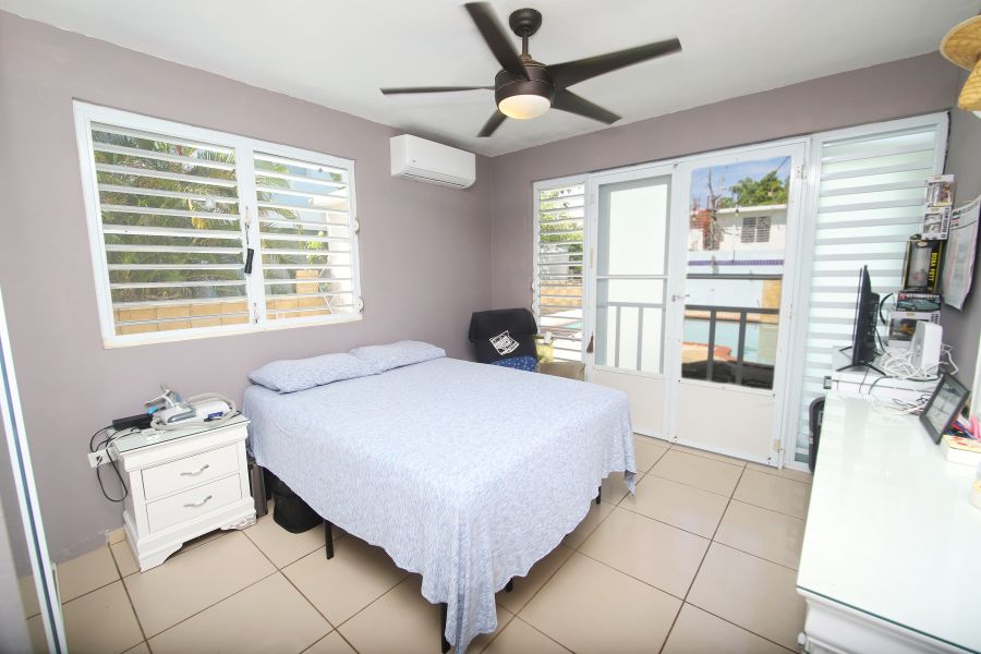 Bo Puerto Nuevo Carr 686 Vega Baja 00693 PR