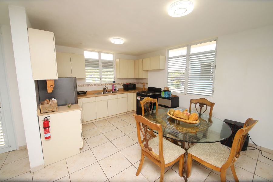 Bo Puerto Nuevo Carr 686 Vega Baja 00693 PR