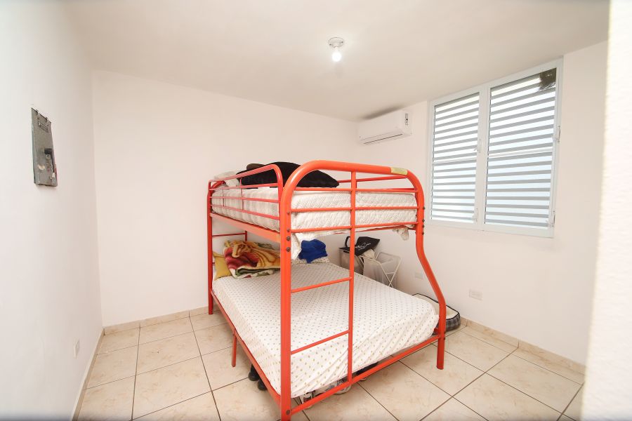 Bo Puerto Nuevo Carr 686 Vega Baja 00693 PR