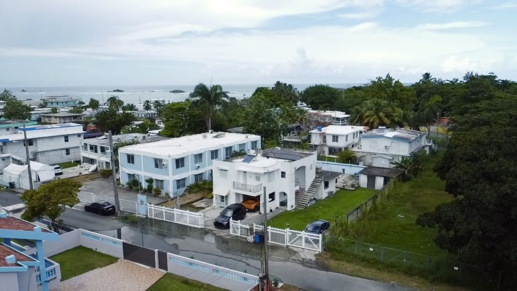 Bo Puerto Nuevo Carr 686 Vega Baja 00693 PR