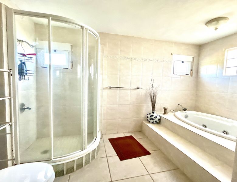 Calle 1 A 29 Villas De Rio Cañas Juana Diaz 00795 PR