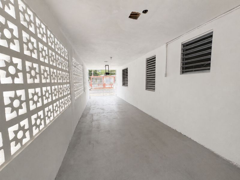 Urb Villa Turabo Calle Cipres D-15, Caguas - 11