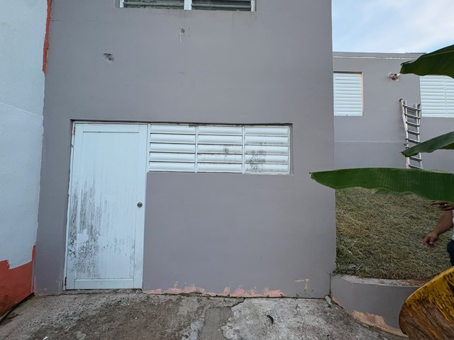 Carr 931 Km 4.6 Sector Blanco Gomez Bo Navarro Gurabo 00778 PR