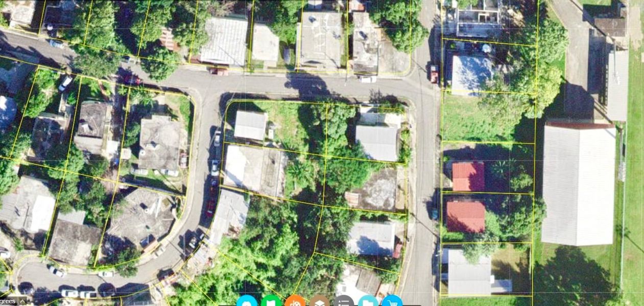 Bo Cuyon Carr 704 Km 0.1 Parcelas Viejas Cuyon #16 Coamo 00769 PR