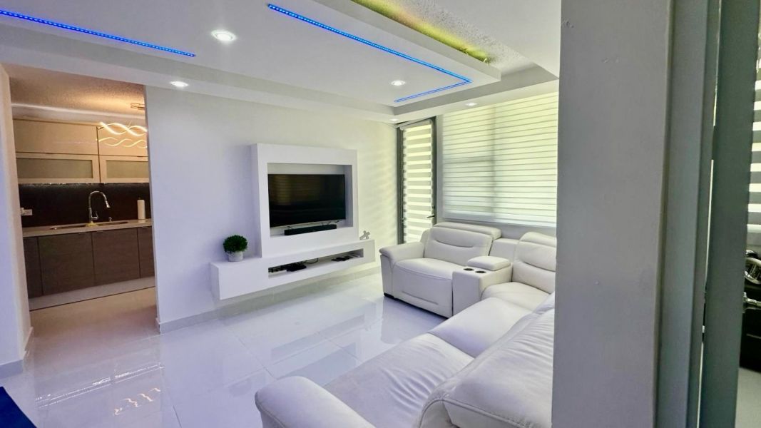 Cond Atrium Park 37 Calle Regina Medina Apt 205 Guaynabo 00969 PR