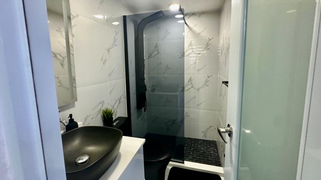 Cond Atrium Park 37 Calle Regina Medina Apt 205 Guaynabo 00969 PR