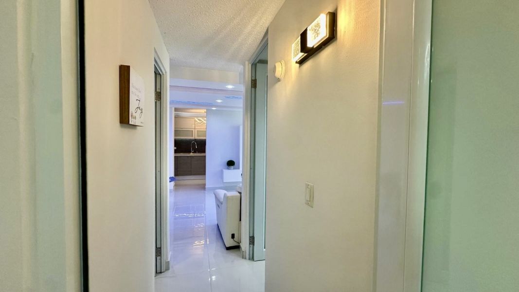 Cond Atrium Park 37 Calle Regina Medina Apt 205 Guaynabo 00969 PR