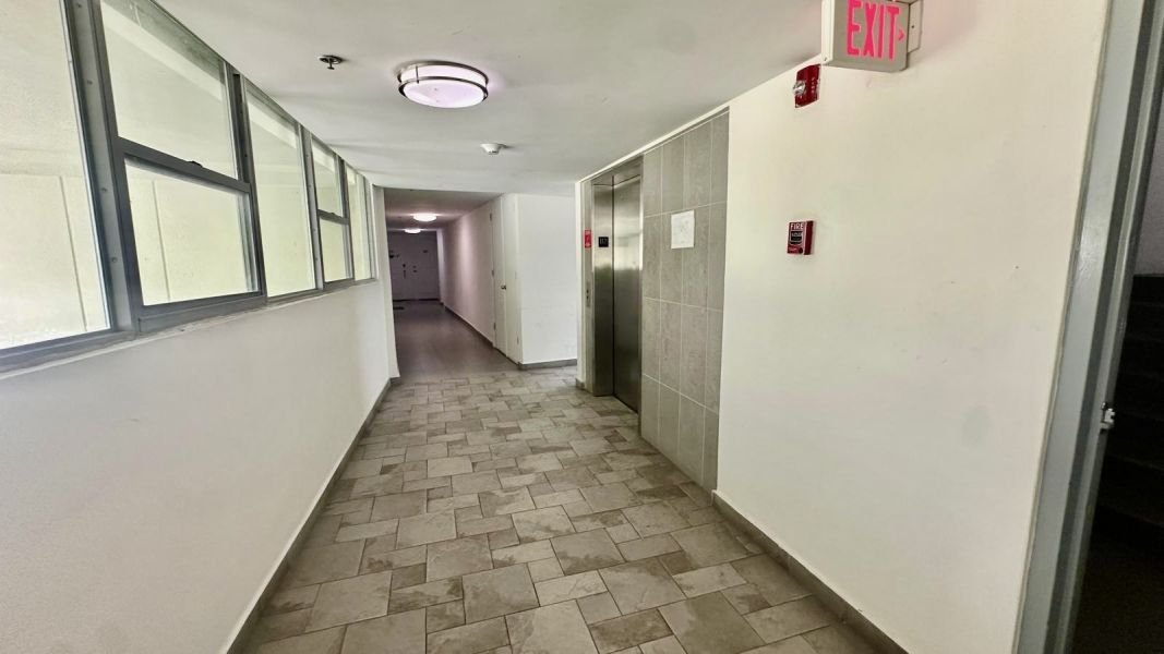 Cond Atrium Park 37 Calle Regina Medina Apt 205 Guaynabo 00969 PR