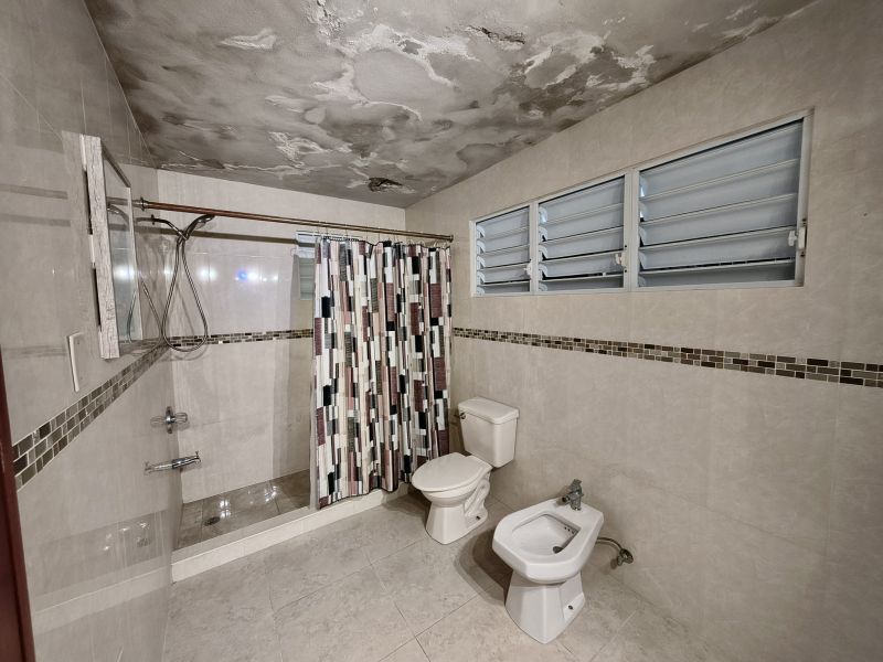 Urb Vistamar M-595 Ave Jorge Vazquez Sores Carolina 00983 PR