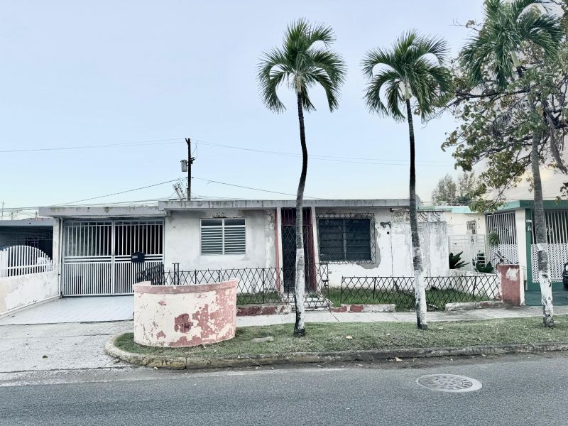 Urb Vistamar M-595 Ave Jorge Vazquez Sores Carolina 00983 PR