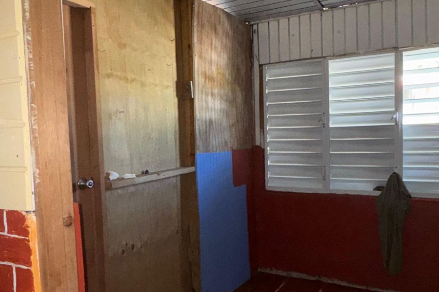 Calle 7 Buzon 4 Comunidad Rural Tiburones Ii Bo Fl Barceloneta 00617 PR